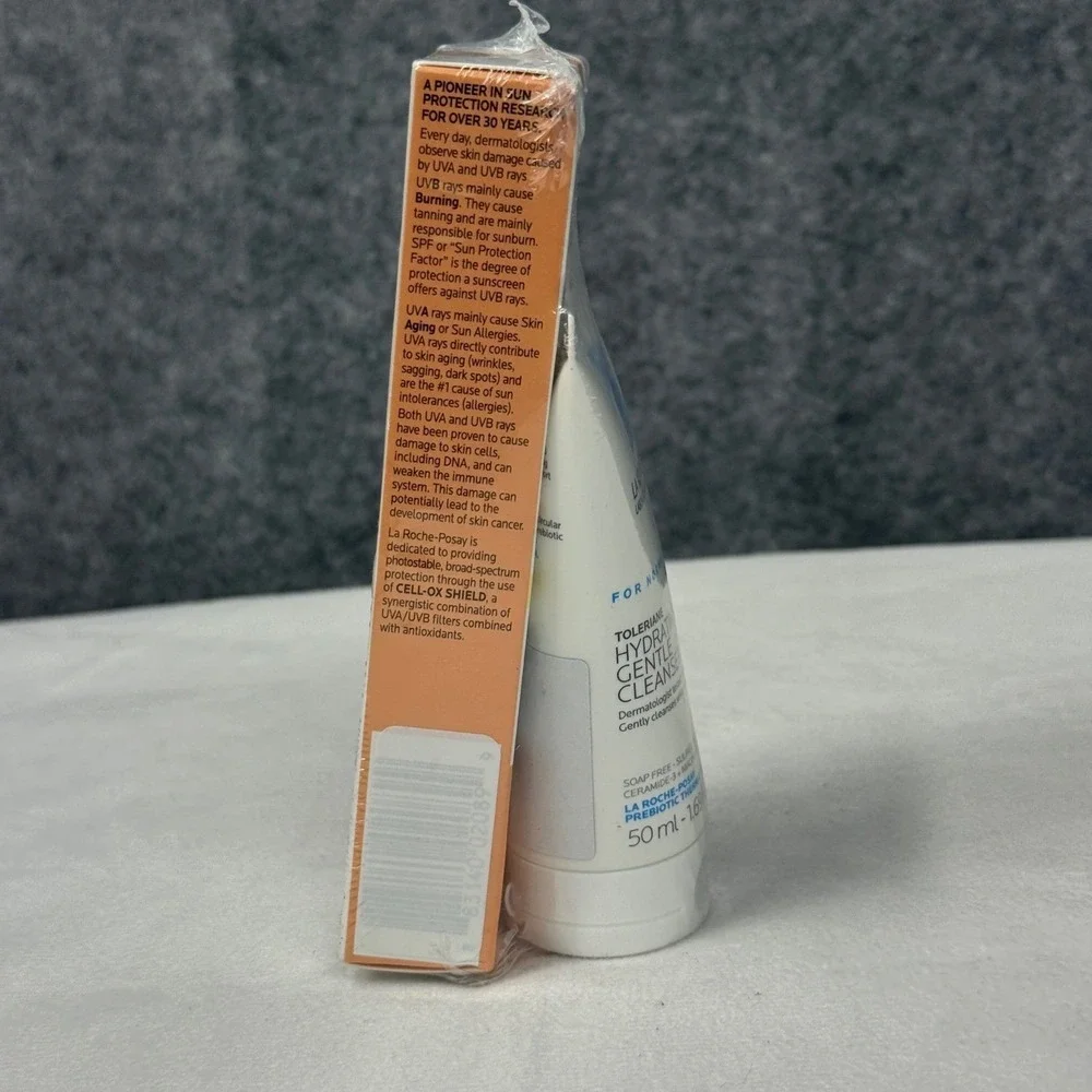 La Roche Posay Hydrating Gentle Cleanser and SPF50 Sunscreem Duo 50ml 1.69 FL OZ